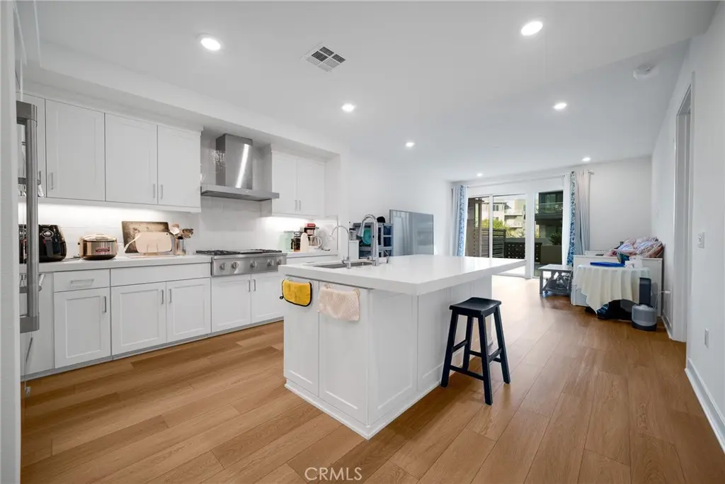 2202 Rivington, Irvine, CA — listing photo 1