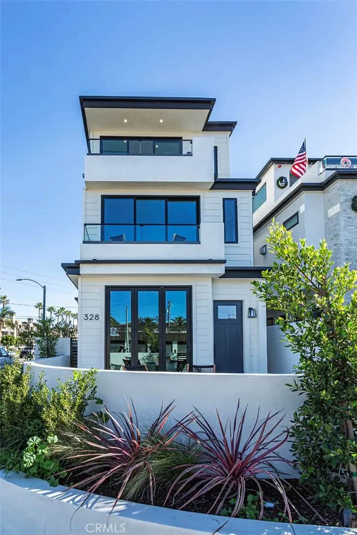 328 3rd, Huntington Beach, CA — listing photo 1