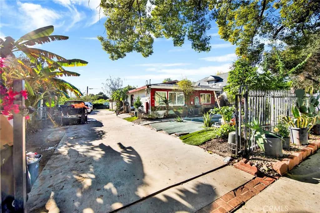 691 Lincoln, Pasadena, CA — listing photo 1