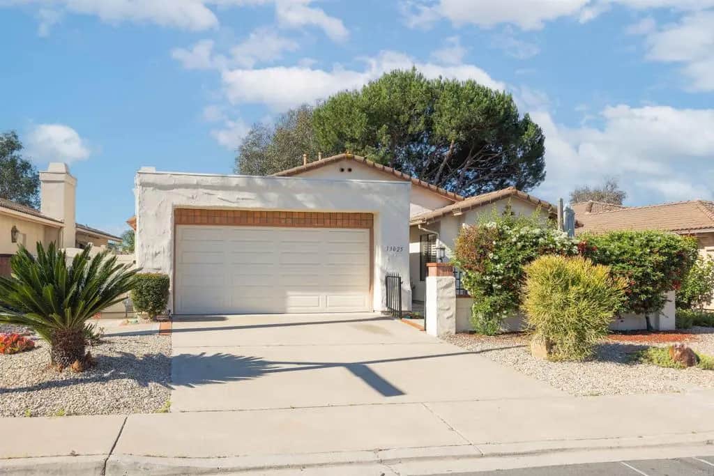 13025 Avenida Marbella, San Diego, CA — listing photo 1