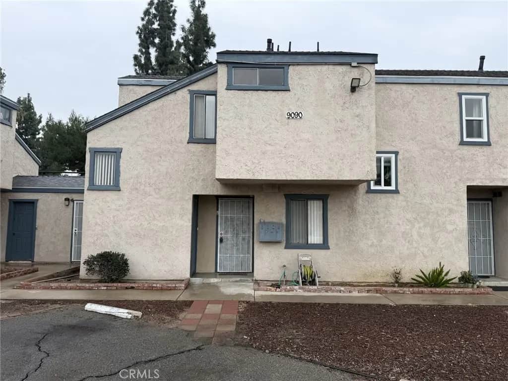 9090 Colony Place B, Riverside, CA — listing photo 1