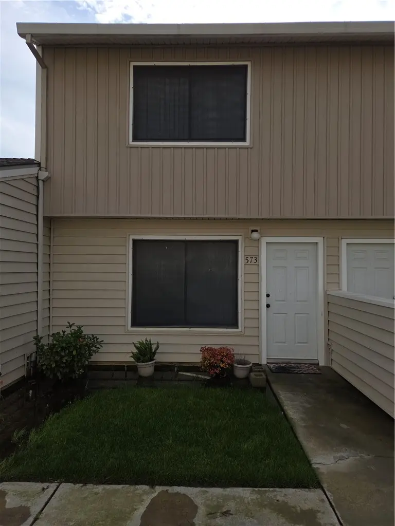 573 North Street, Corning, CA — listing photo 1