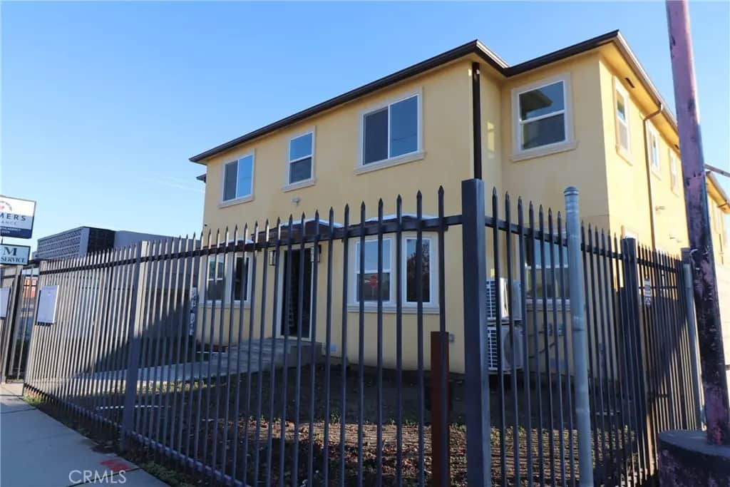 295 E Lerdo Highway, Shafter, CA — listing photo 1