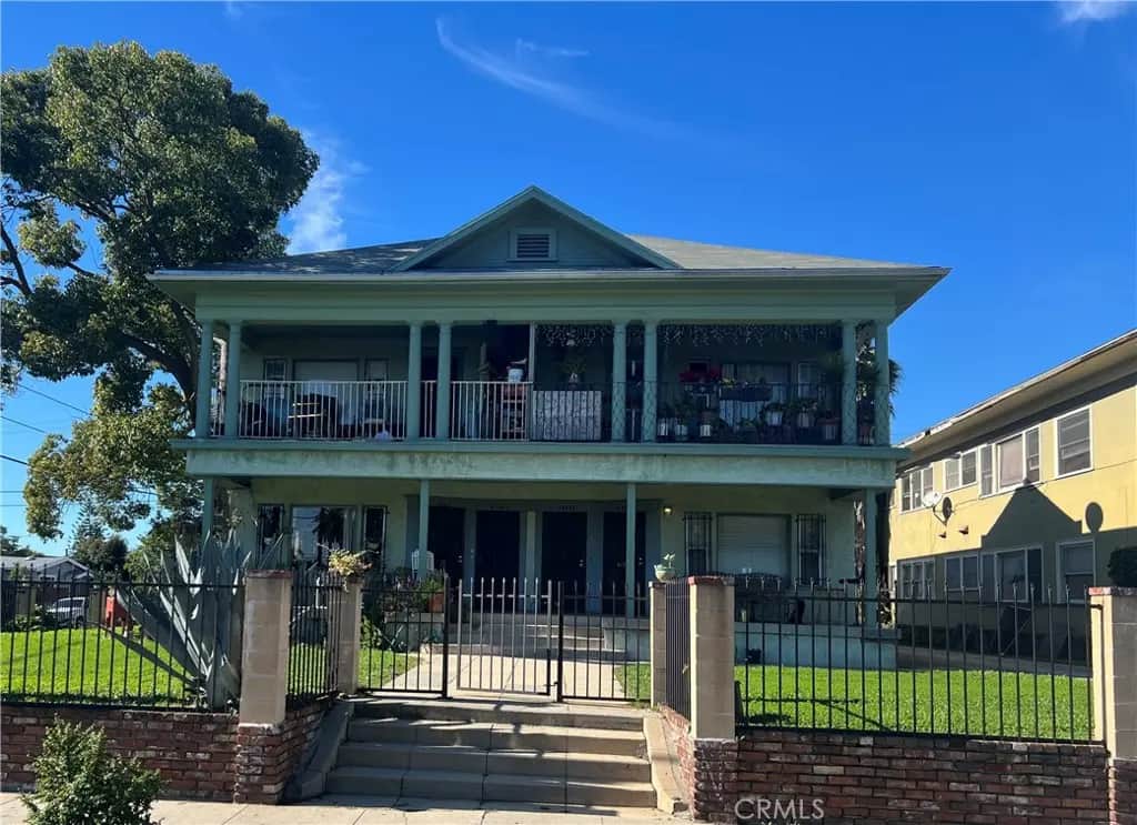 2955 Van Buren Place, Los Angeles, CA — listing photo 1