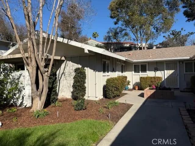 754 Avenida Majorca A, Laguna Woods, CA — listing photo 1