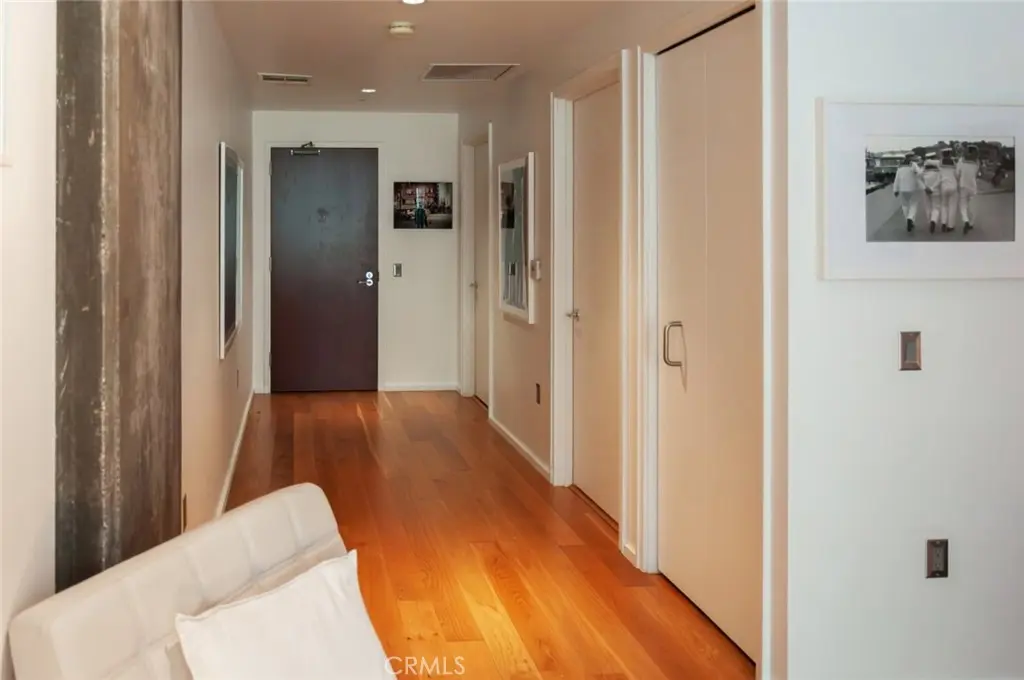 1155 S Grand 307, Los Angeles, CA — listing photo 1