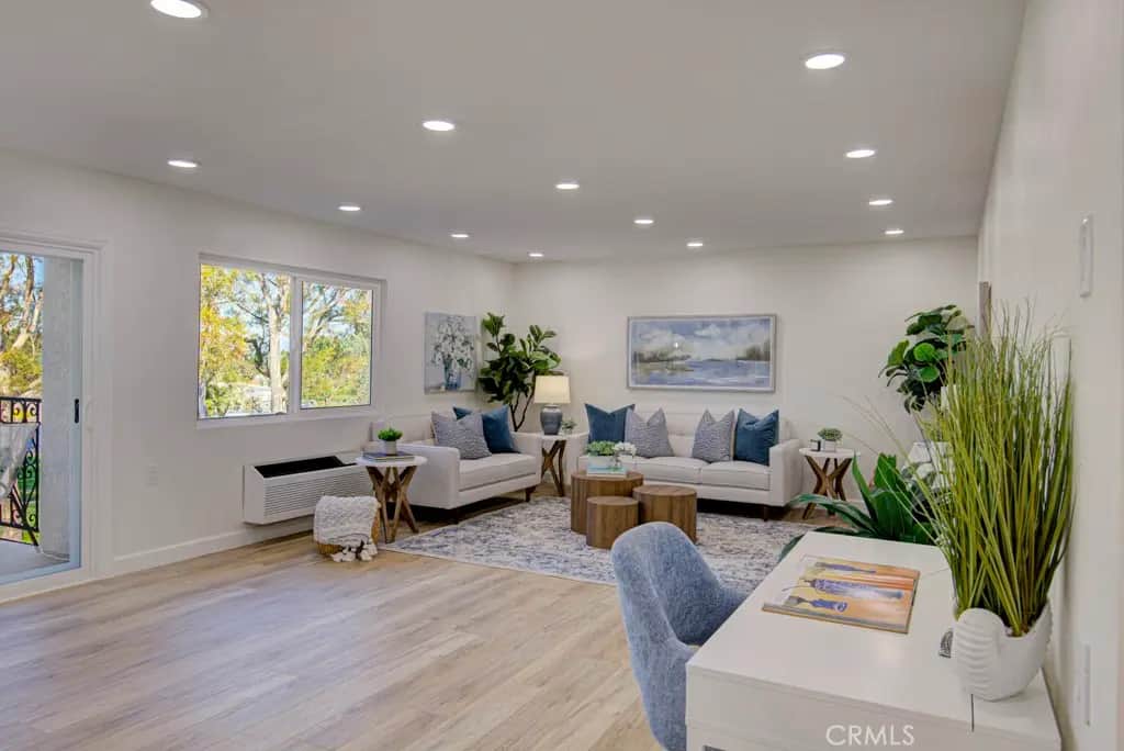 5499 Paseo Del Lago W 2D, Laguna Woods, CA — listing photo 1