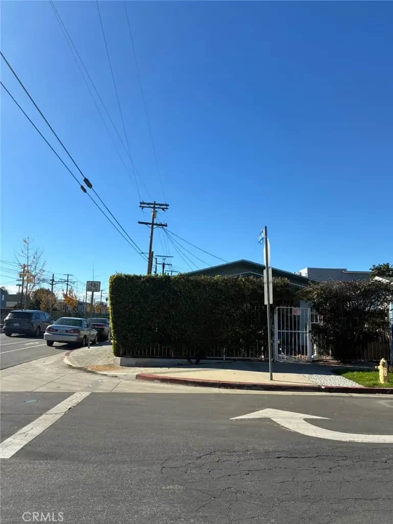 3771 S Catalina, Los Angeles, CA — listing photo 1