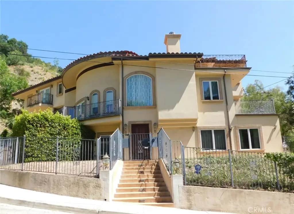 9706 Hensal Road, Beverly Hills, CA — listing photo 1