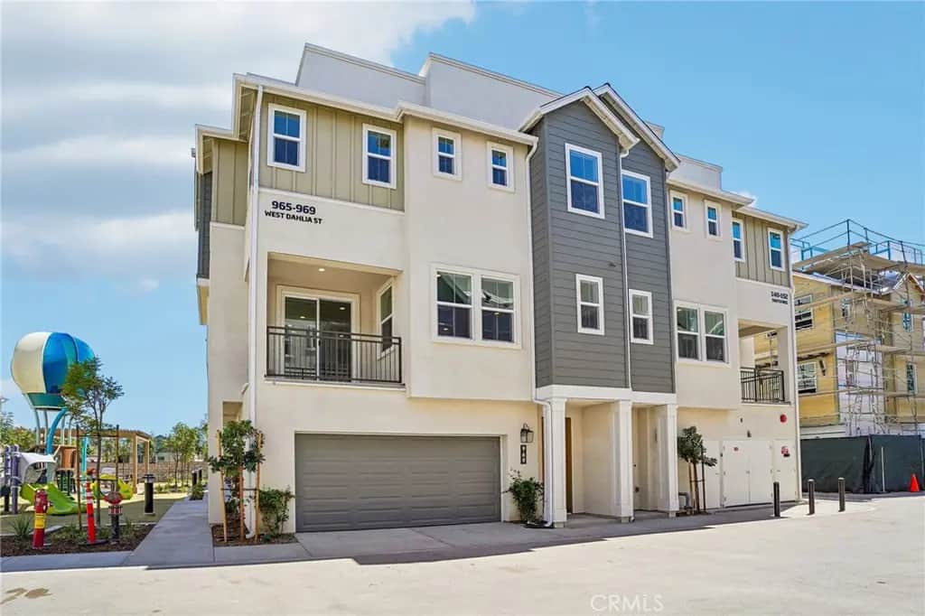969 W Dhalia Street, Compton, CA — listing photo 1