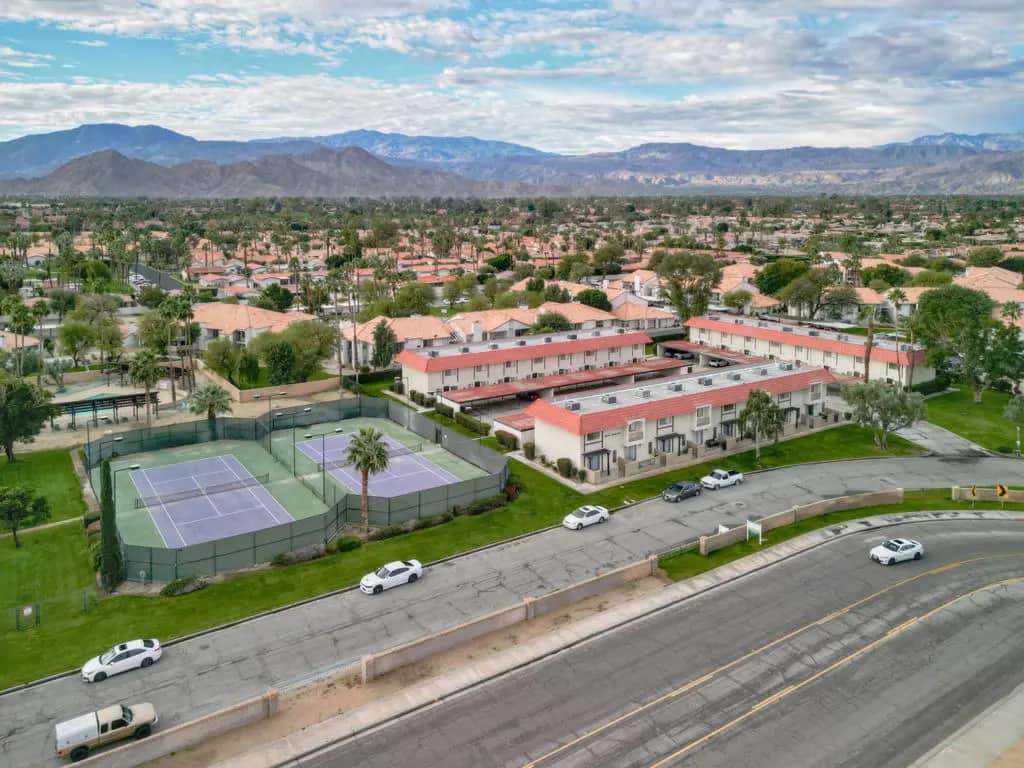 40215 Harris Lane, Palm Desert, CA — listing photo 1