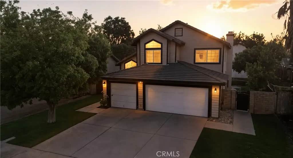 45050 Bevington, Lancaster, CA — listing photo 1