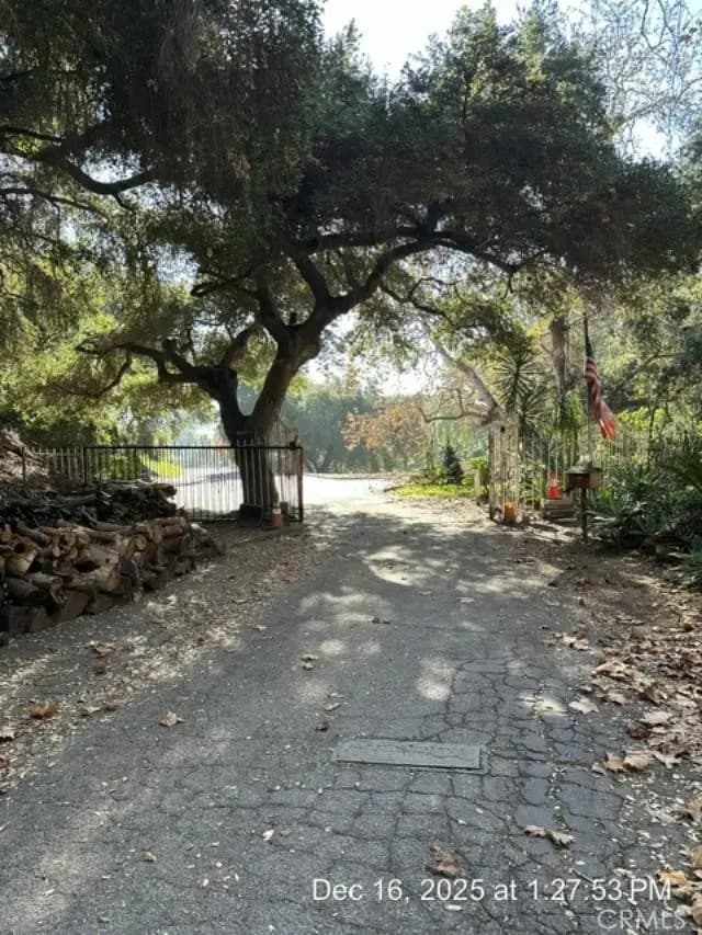 1295 Loma Vista, Pomona, CA — listing photo 1