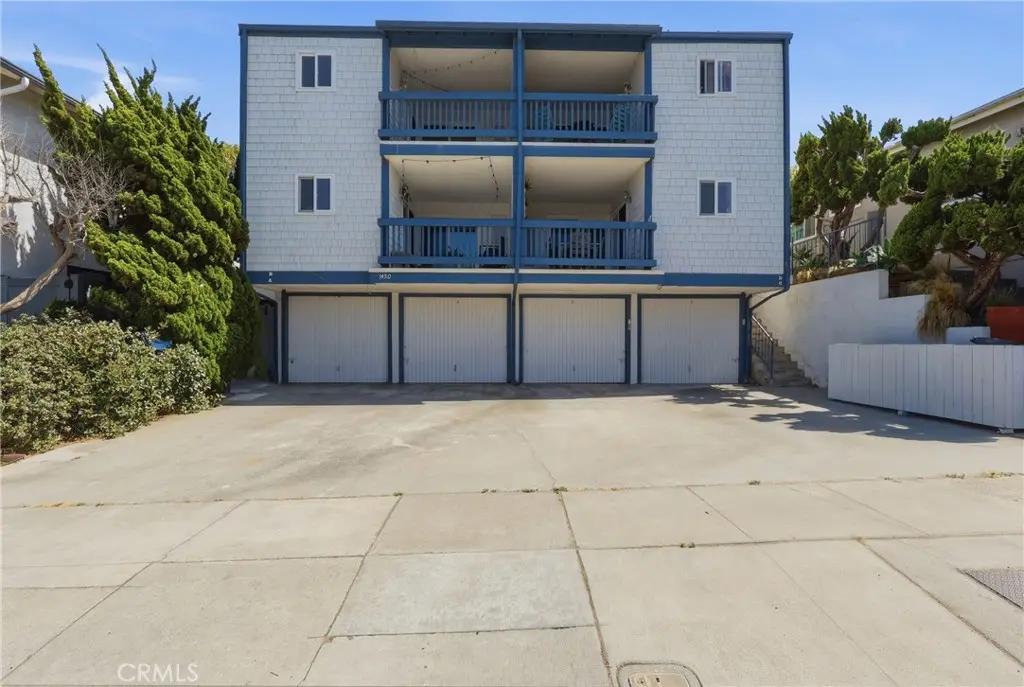 1450 Manhattan Beach Boulevard, Manhattan Beach, CA — listing photo 1