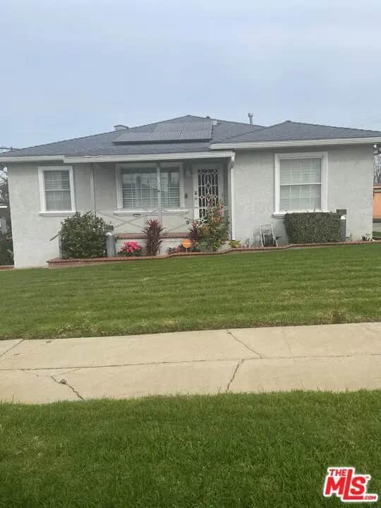 2031 W 98th Street, Los Angeles, CA — listing photo 1