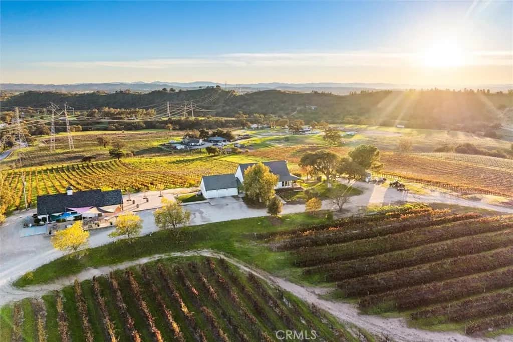 1985 Penman Springs, Paso Robles, CA — listing photo 1