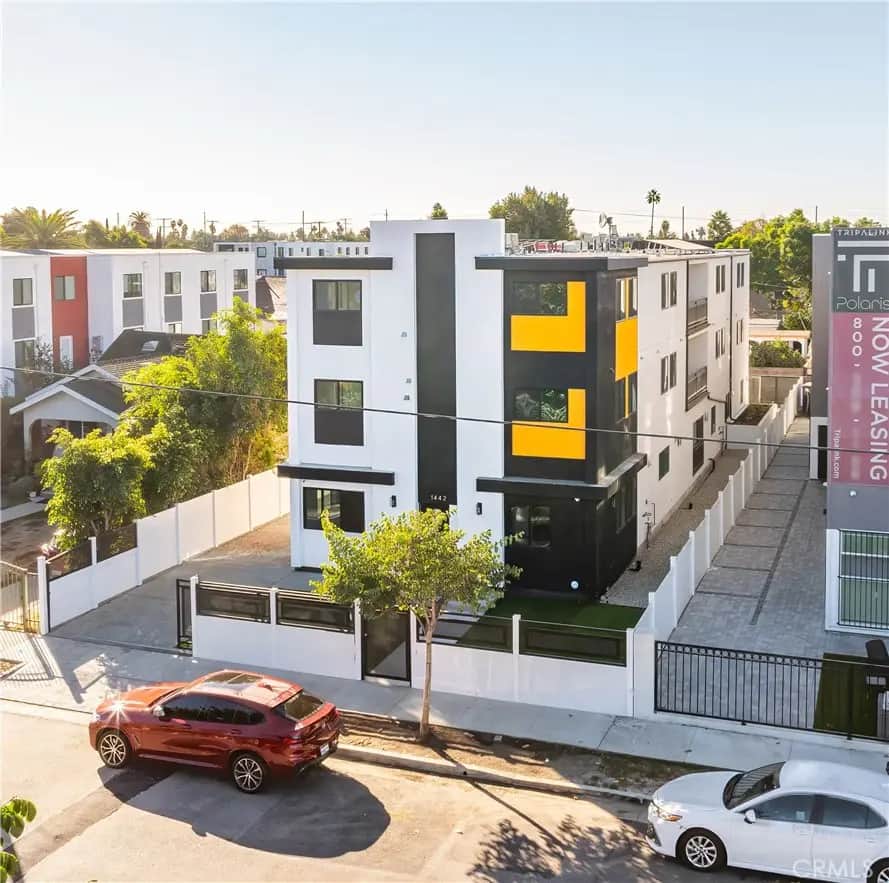 1444 W 37th Street, Los Angeles, CA — listing photo 1