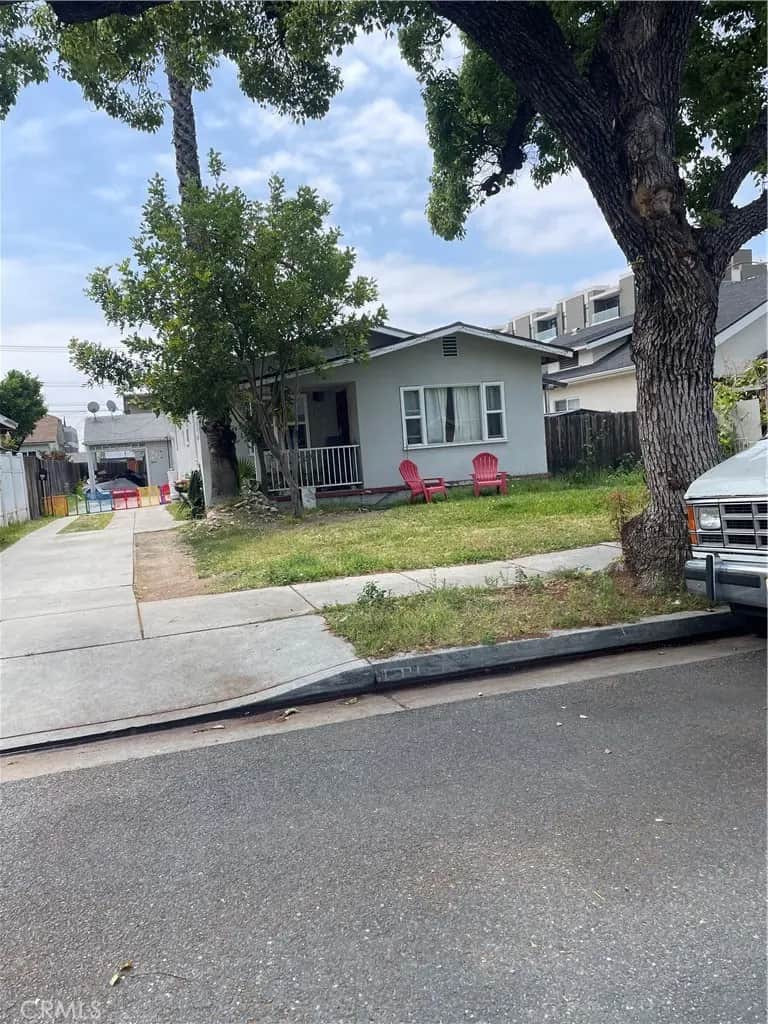464 W Wilson Ave, Glendale, CA — listing photo 1