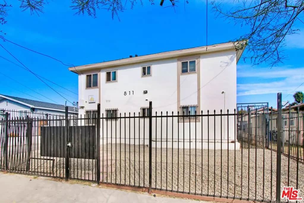 811 W 97th Street, Los Angeles, CA — listing photo 1