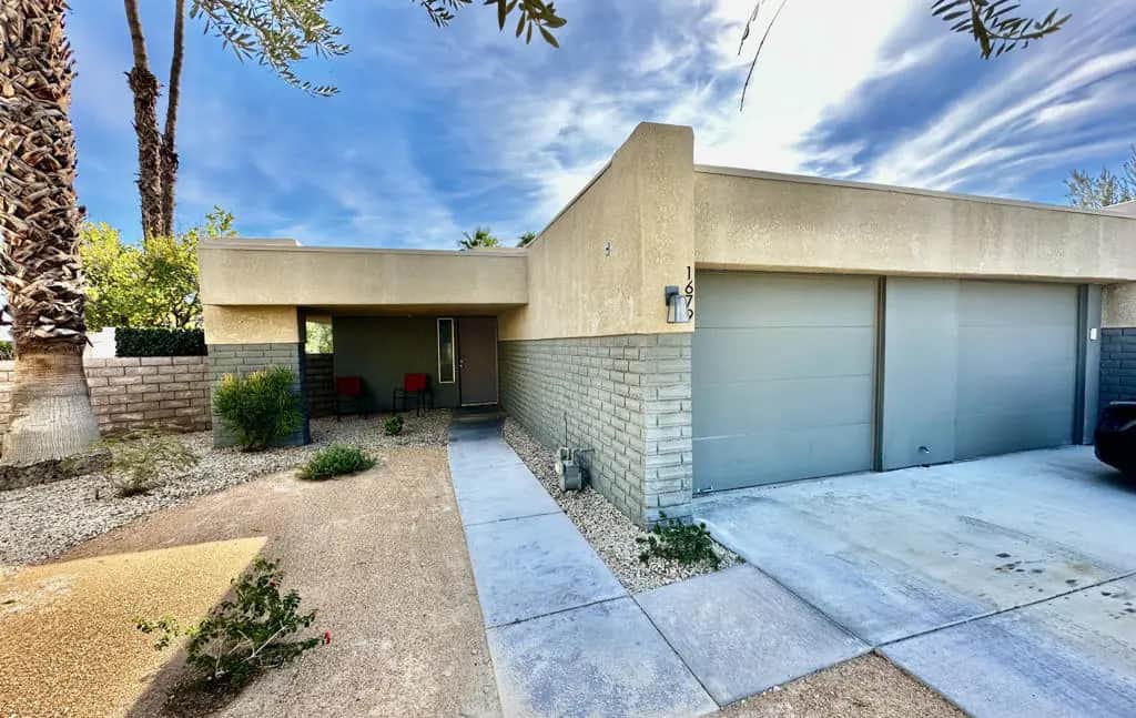 1679 Sunflower Court N, Palm Springs, CA — listing photo 1