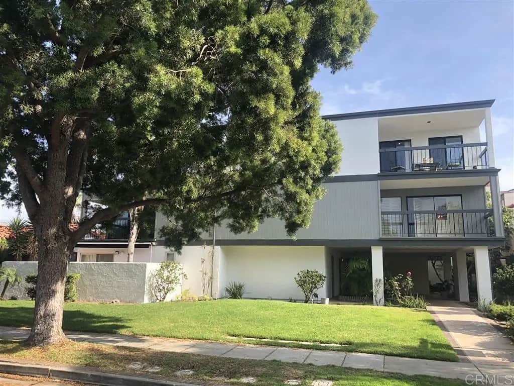 911 E Avenue 301, Coronado, CA — listing photo 1