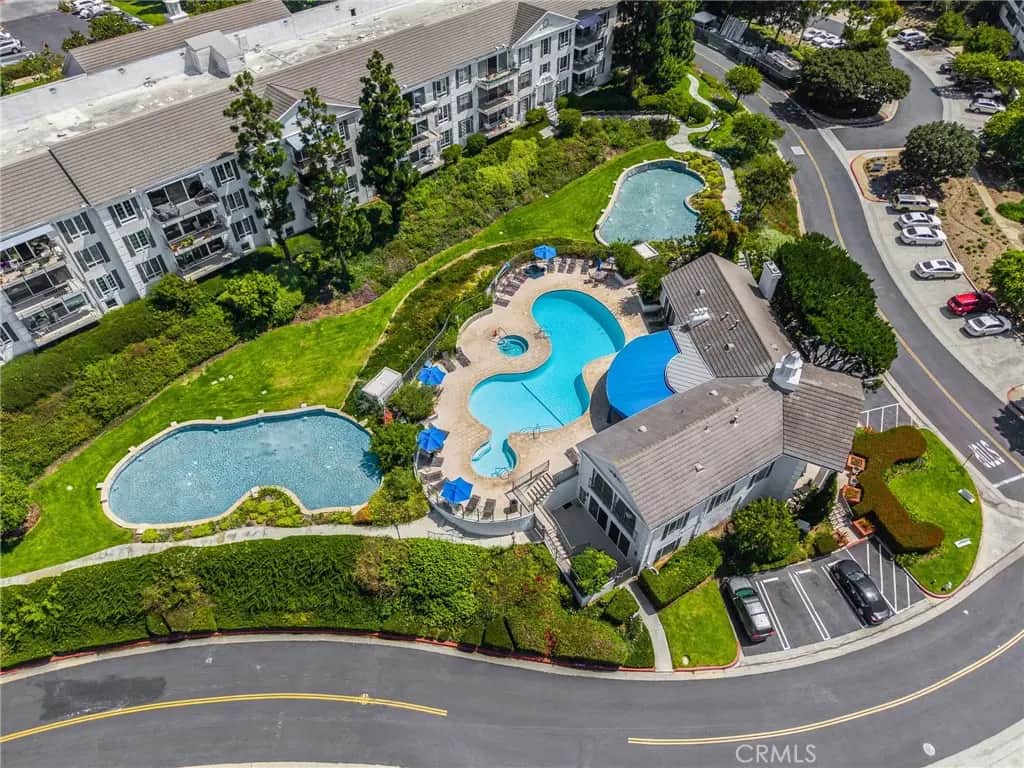 300 Cagney 215, Newport Beach, CA — listing photo 1