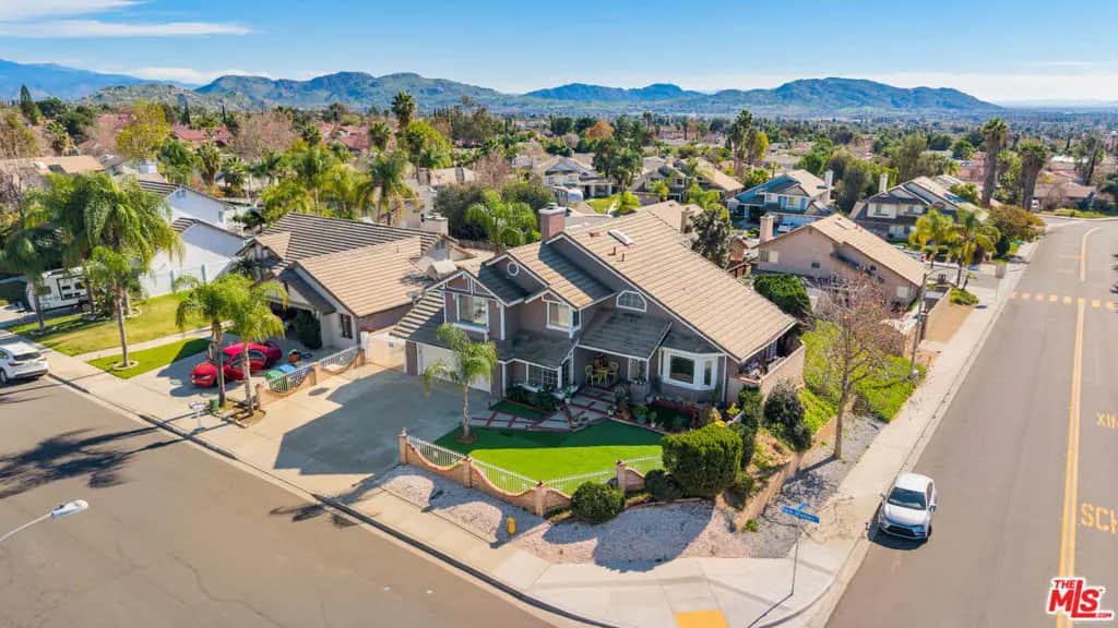 25639 Palm Shadows Drive, Moreno Valley, CA — listing photo 1