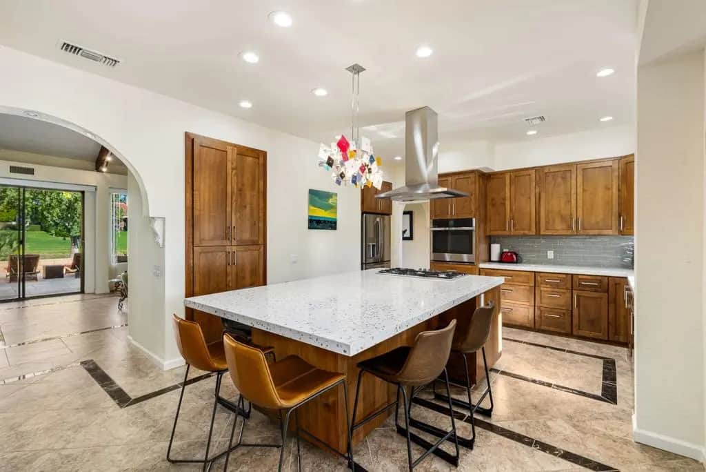 128 Desert W Drive, Rancho Mirage, CA — listing photo 1