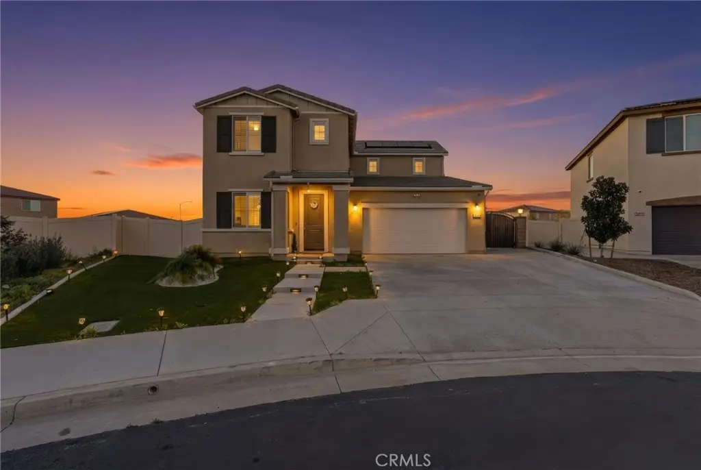 24703 Lightning Way, Moreno Valley, CA — listing photo 1