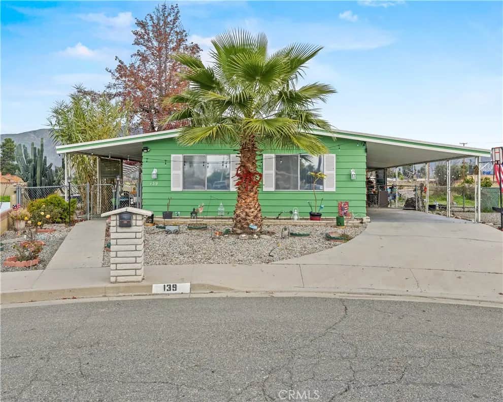 139 N Palomar, San Jacinto, CA — listing photo 1
