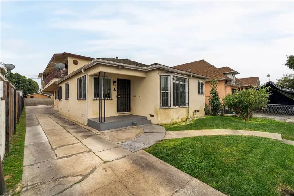 154 E 82nd Place, Los Angeles, CA — listing photo 1