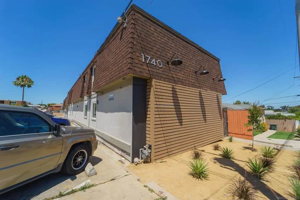 1740 N Ave, National City, CA — listing photo 1