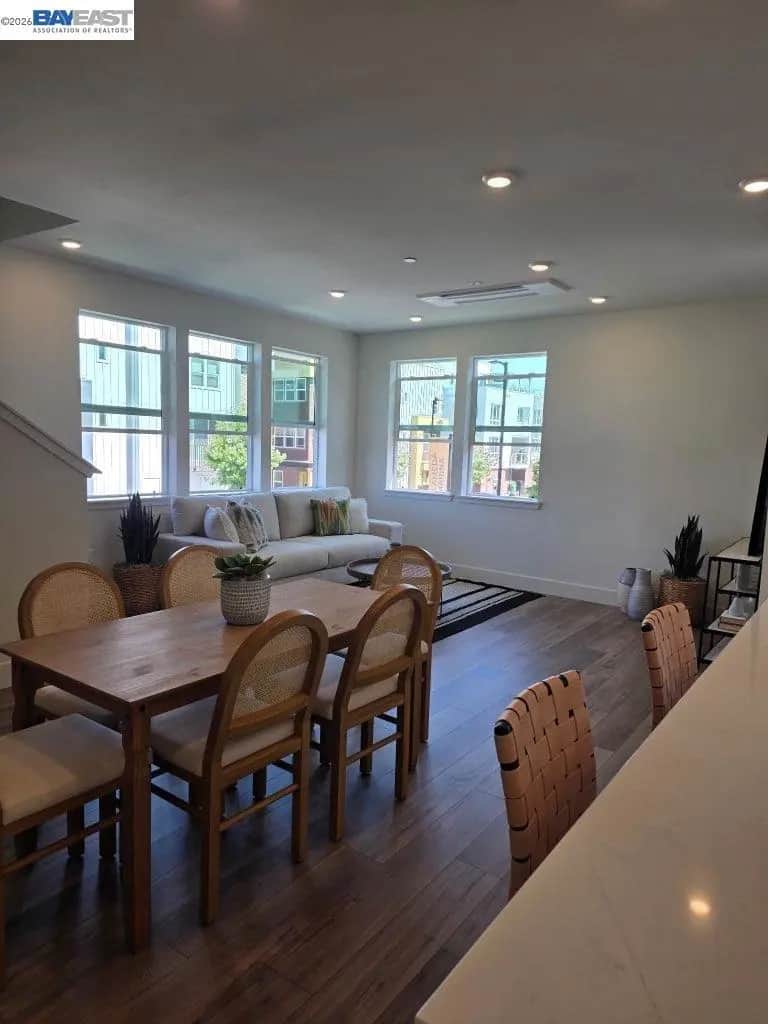 2053 Clement Avenue, Alameda, CA — listing photo 1