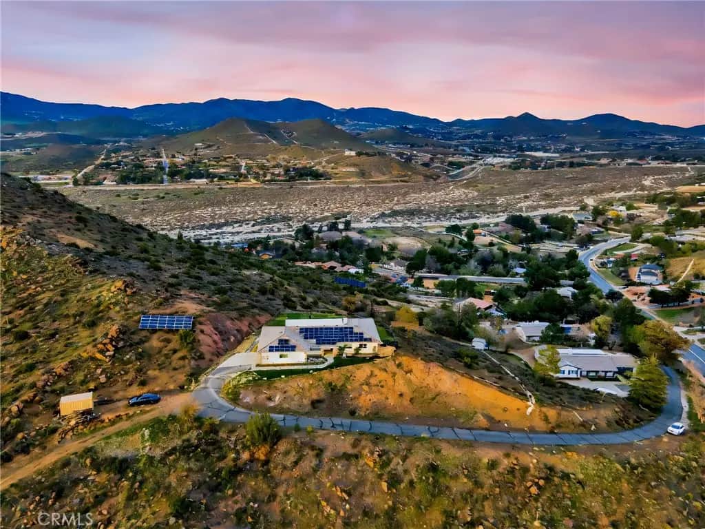31511 Indian Oak Road, Acton, CA — listing photo 1