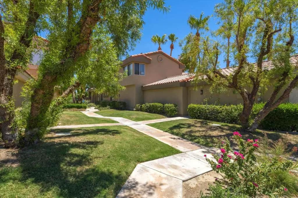 55384 Laurel, La Quinta, CA — listing photo 1