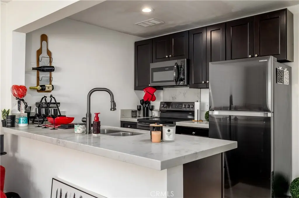 3088 Panorama Rd Unit D, Riverside, CA — listing photo 1