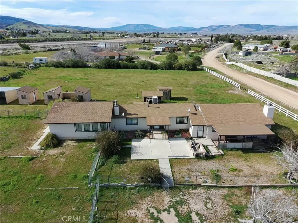 49549 250th Street, Lancaster, CA — listing photo 1