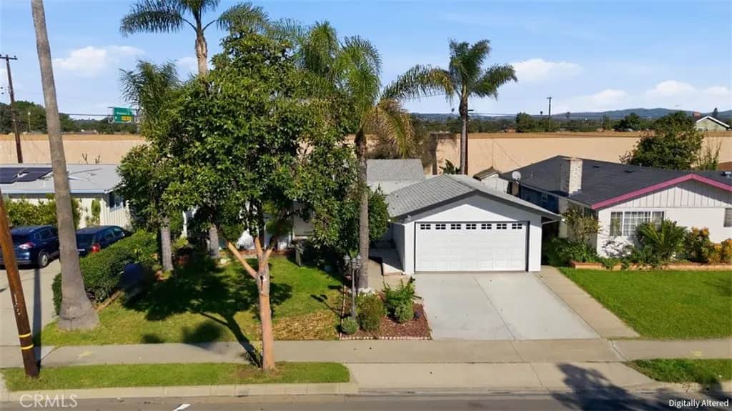 2057 W Coronet, Anaheim, CA — listing photo 1