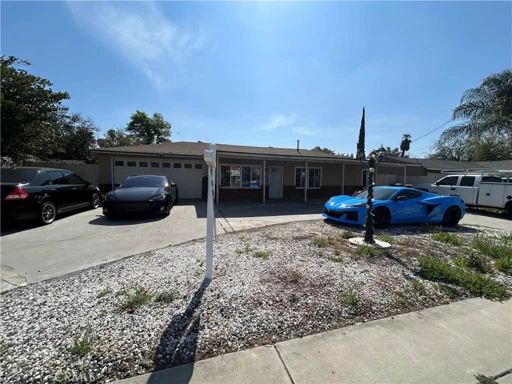 8680 Indiana, Riverside, CA — listing photo 1