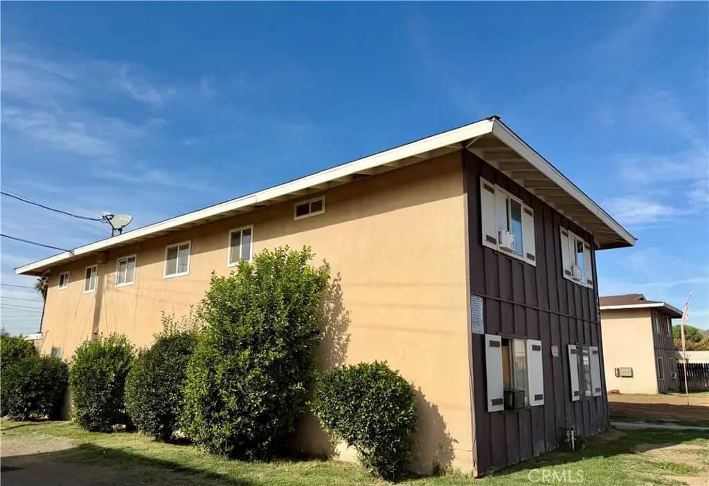 421 Devener, Riverside, CA — listing photo 1