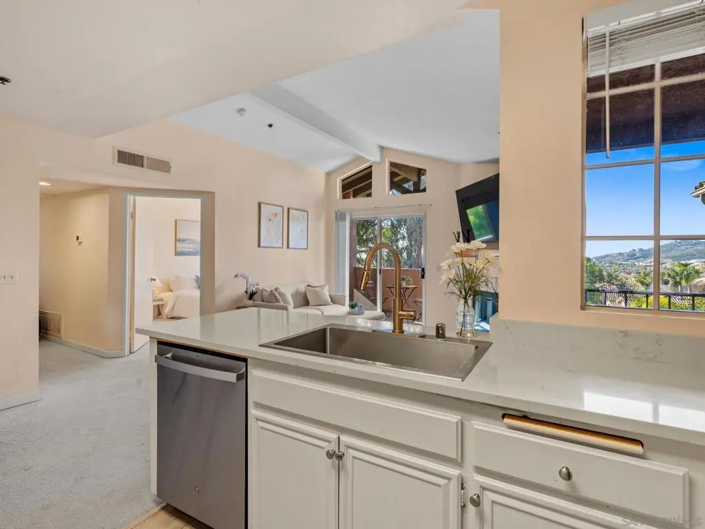 17161 Alva Rd 2128, San Diego, CA — listing photo 1