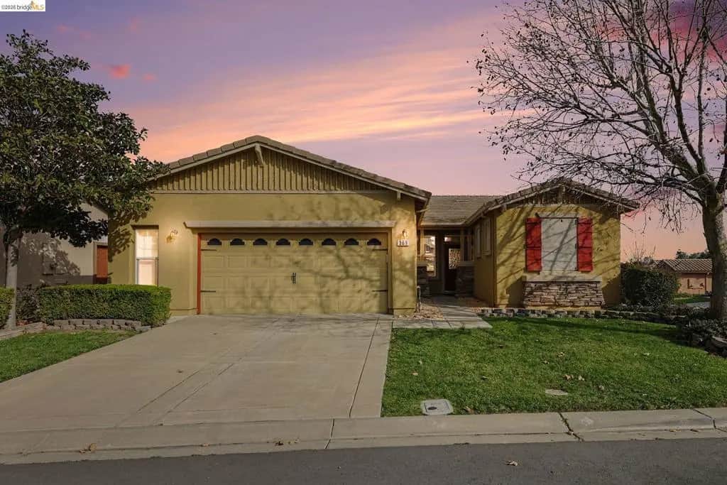 369 Whistling Straits Way, Rio Vista, CA — listing photo 1
