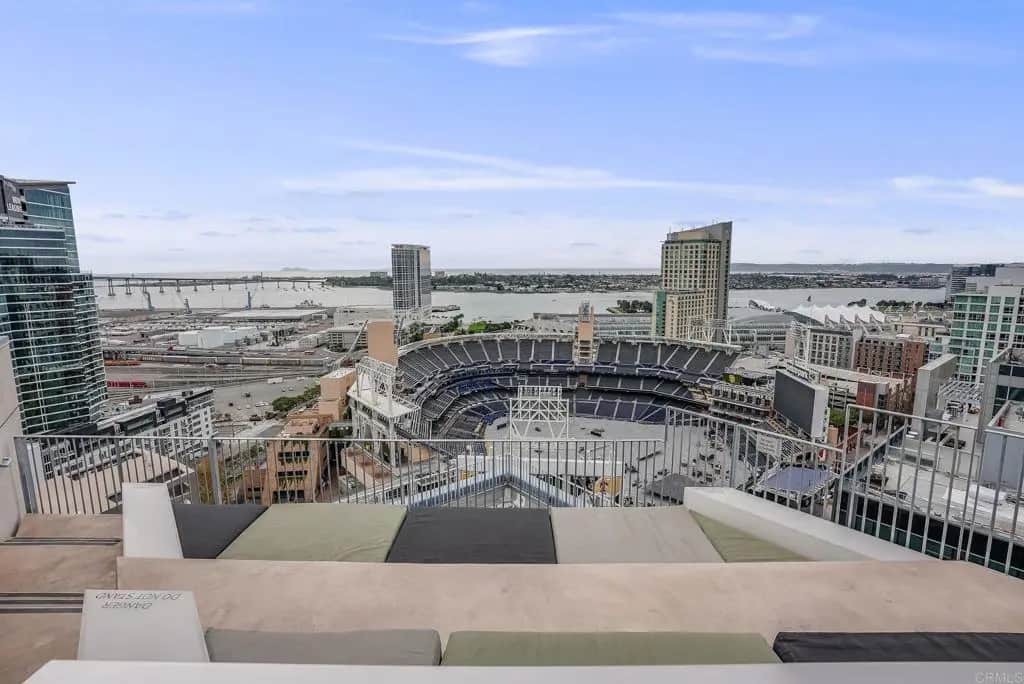 321 10Th Avenue 1303, San Diego, CA — listing photo 1