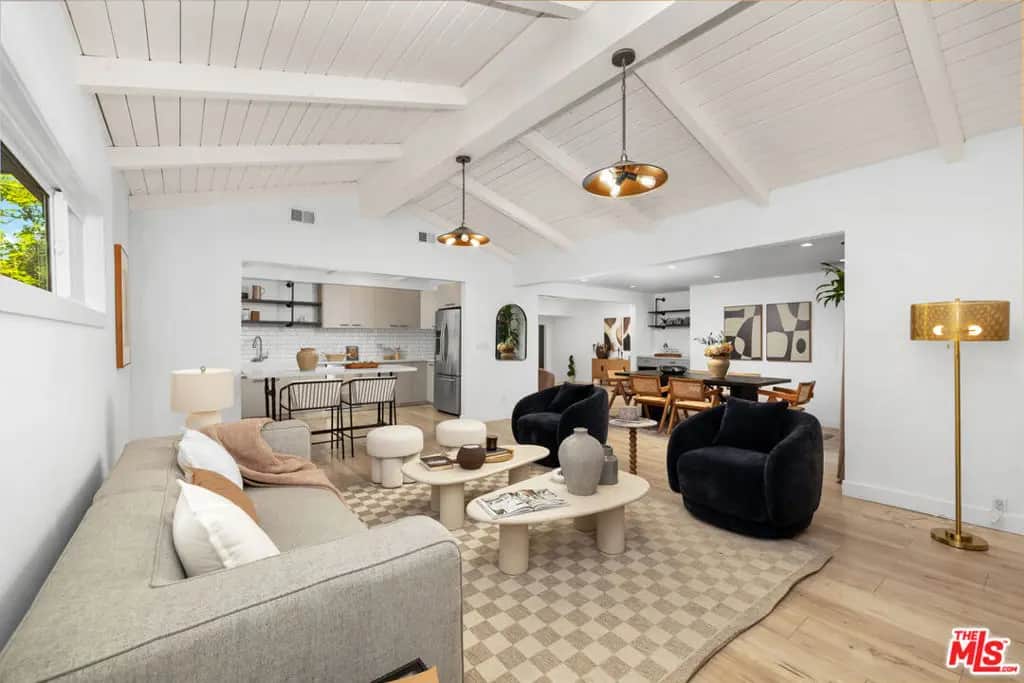 5751 Andasol Avenue, Encino, CA — listing photo 1