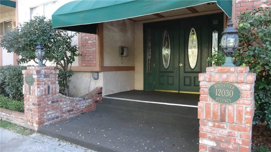 12030 Rochester Avenue 110, Los Angeles, CA — listing photo 1