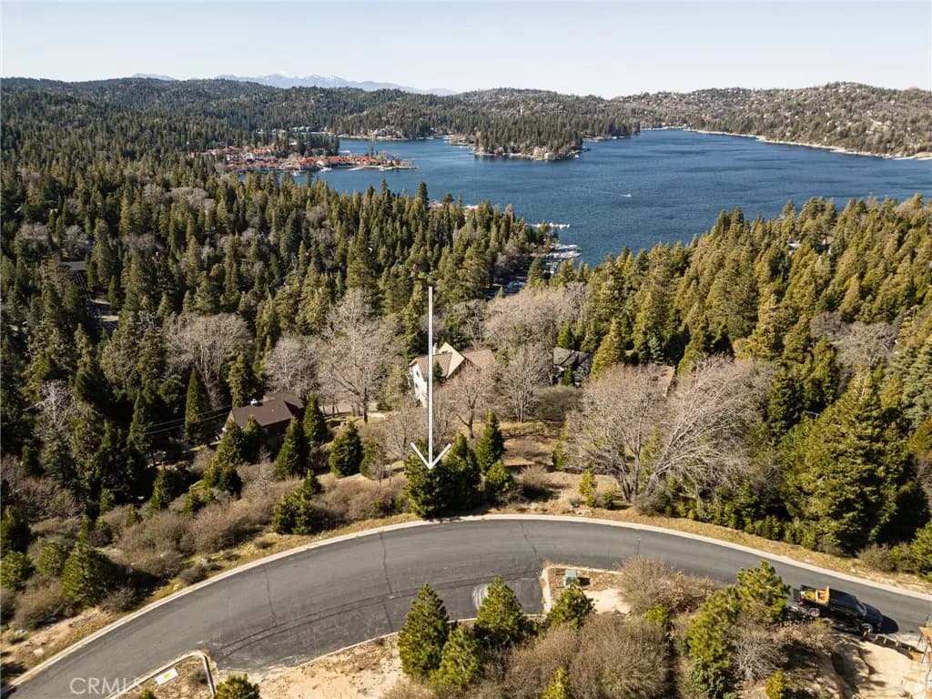 137 Mill Pond Road, Lake Arrowhead, CA — listing photo 1