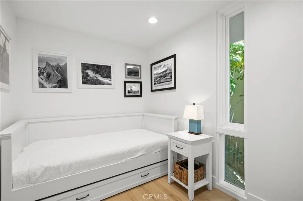 1061 Skyline Drive, Laguna Beach, CA — listing photo 1