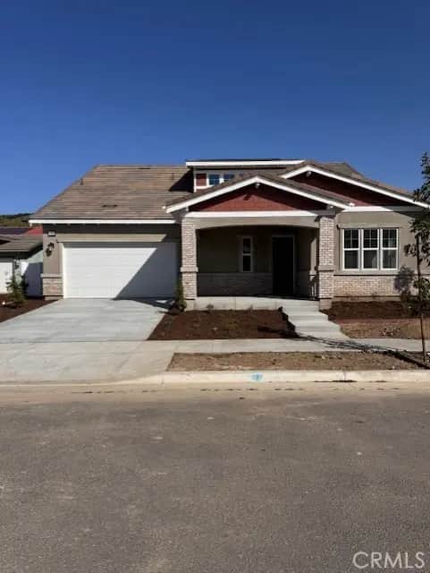 465 Wisteria, Fillmore, CA — listing photo 1