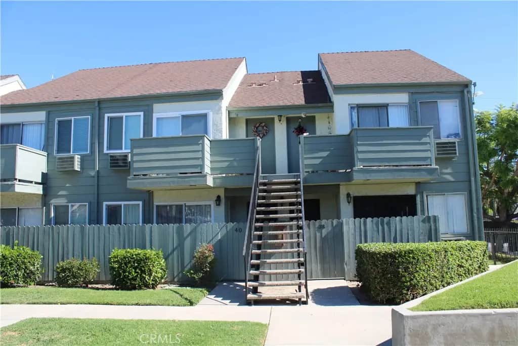 635 N Bristol, Santa Ana, CA — listing photo 1