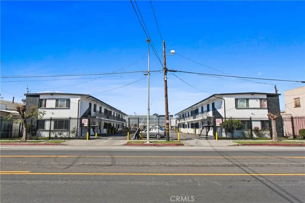 8717 Avalon, Los Angeles, CA — listing photo 1
